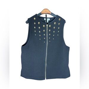 RAFAEL Black Garment Label